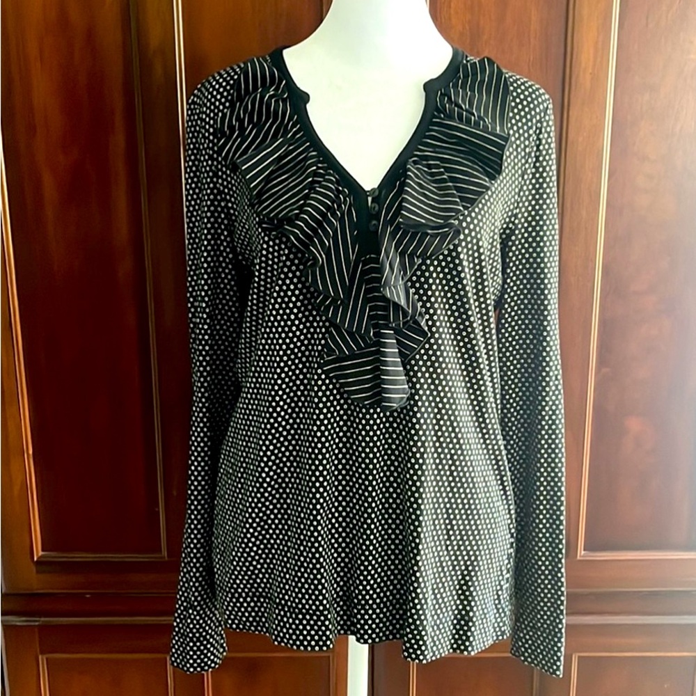 Ralph Lauren Ruffle V-Neck Polka-Dot Pullover Top w/Long Sleeves in 100% Cotton.